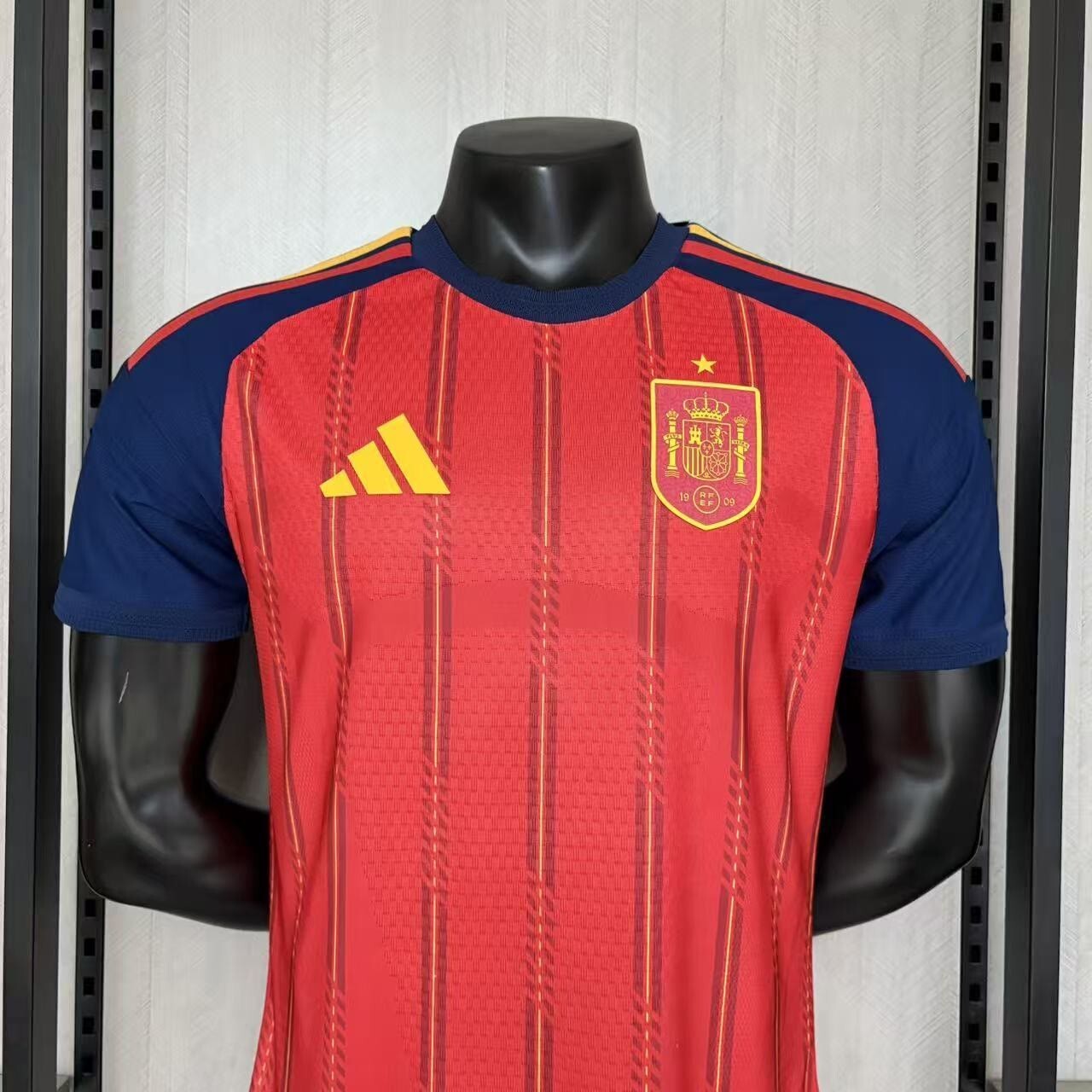 Camisa Espanha Adidas I 2025/26   Jogador Masculina