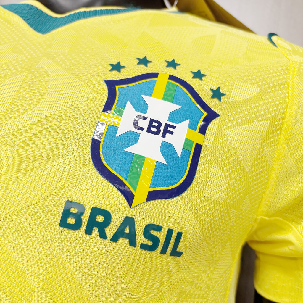 Camisa Brasil Amarela Nike I 2025/26 Jogador Masculina